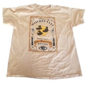 Disney Cream Witch Graphic Tee Hocus Pocus XS